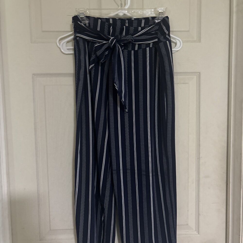 NOTATIONS, built-in belt-tie Size Medium Blue Stripe
